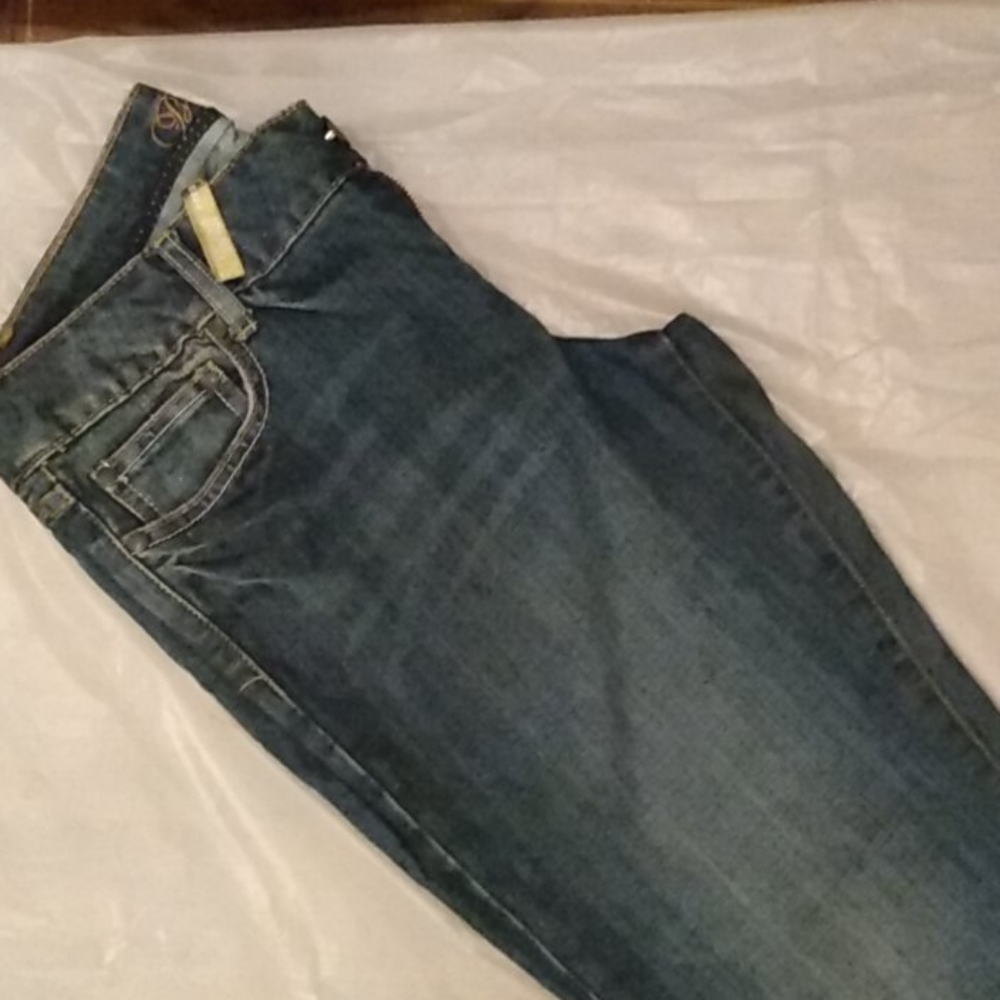 Jeans - Picture 4 of 6
